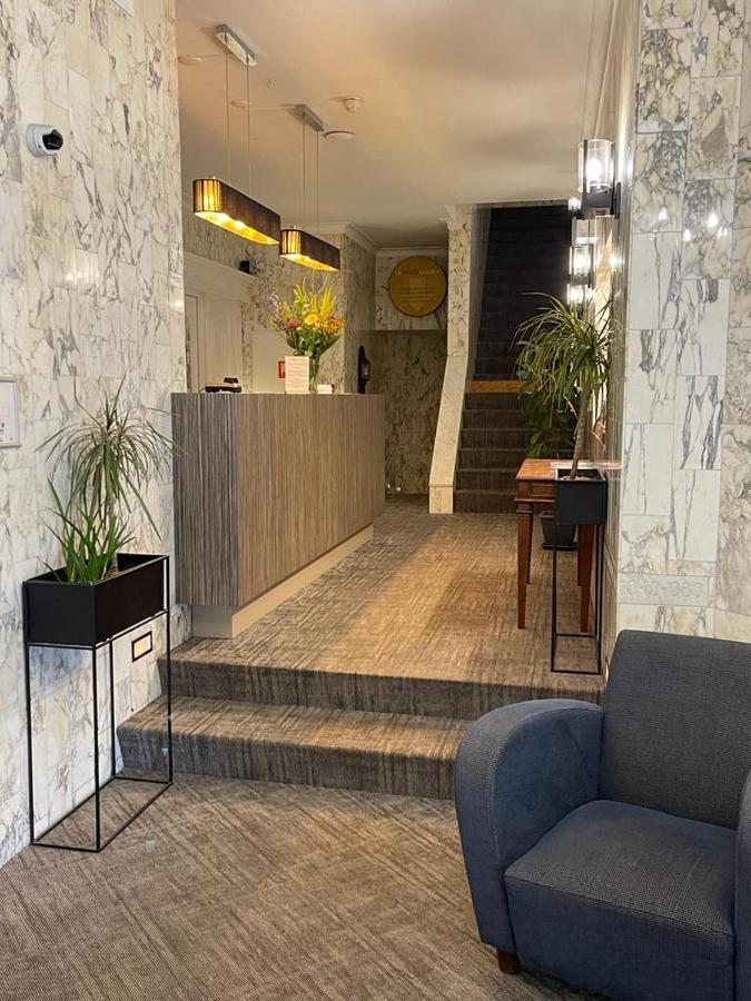 City Hotel Tilburg 3* Tilburg